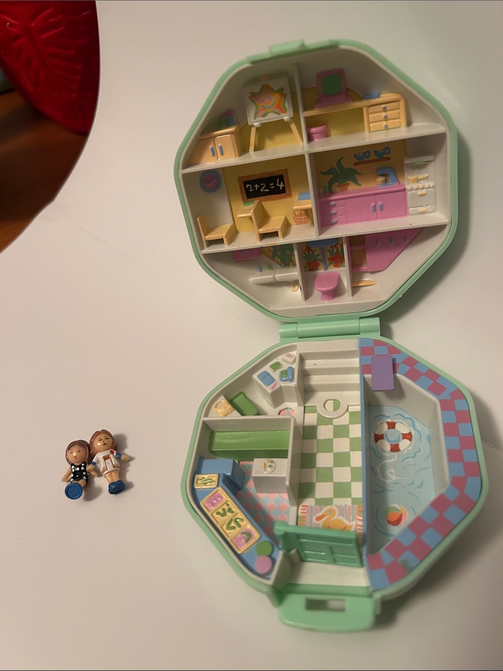 1990 Polly Pocket School Playset with Figurines